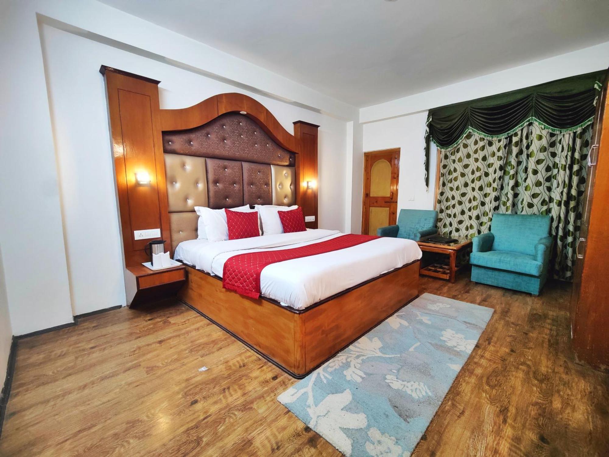 Surya International Hotel Manali Near Mall Road Zewnętrze zdjęcie
