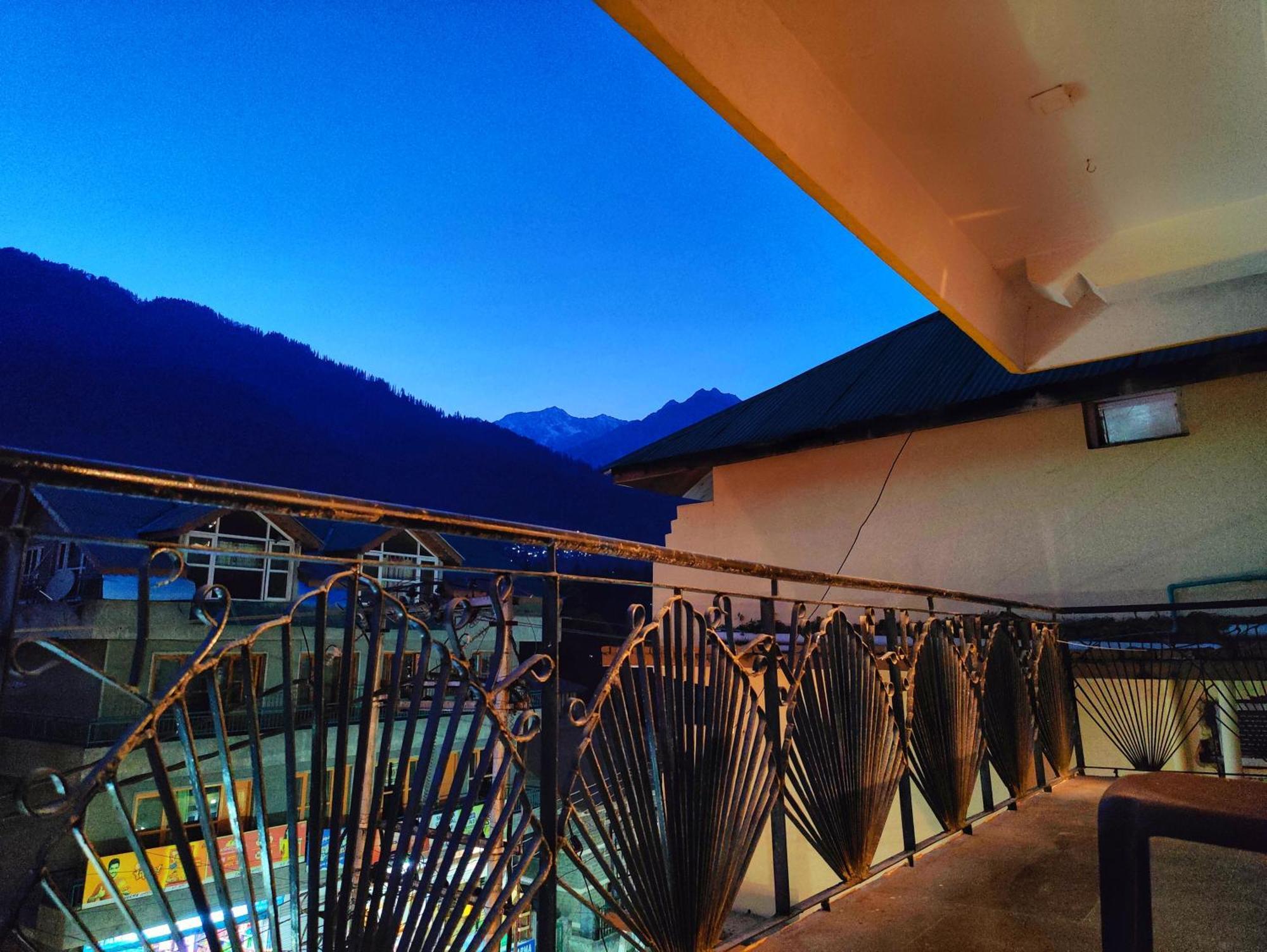 Surya International Hotel Manali Near Mall Road Zewnętrze zdjęcie