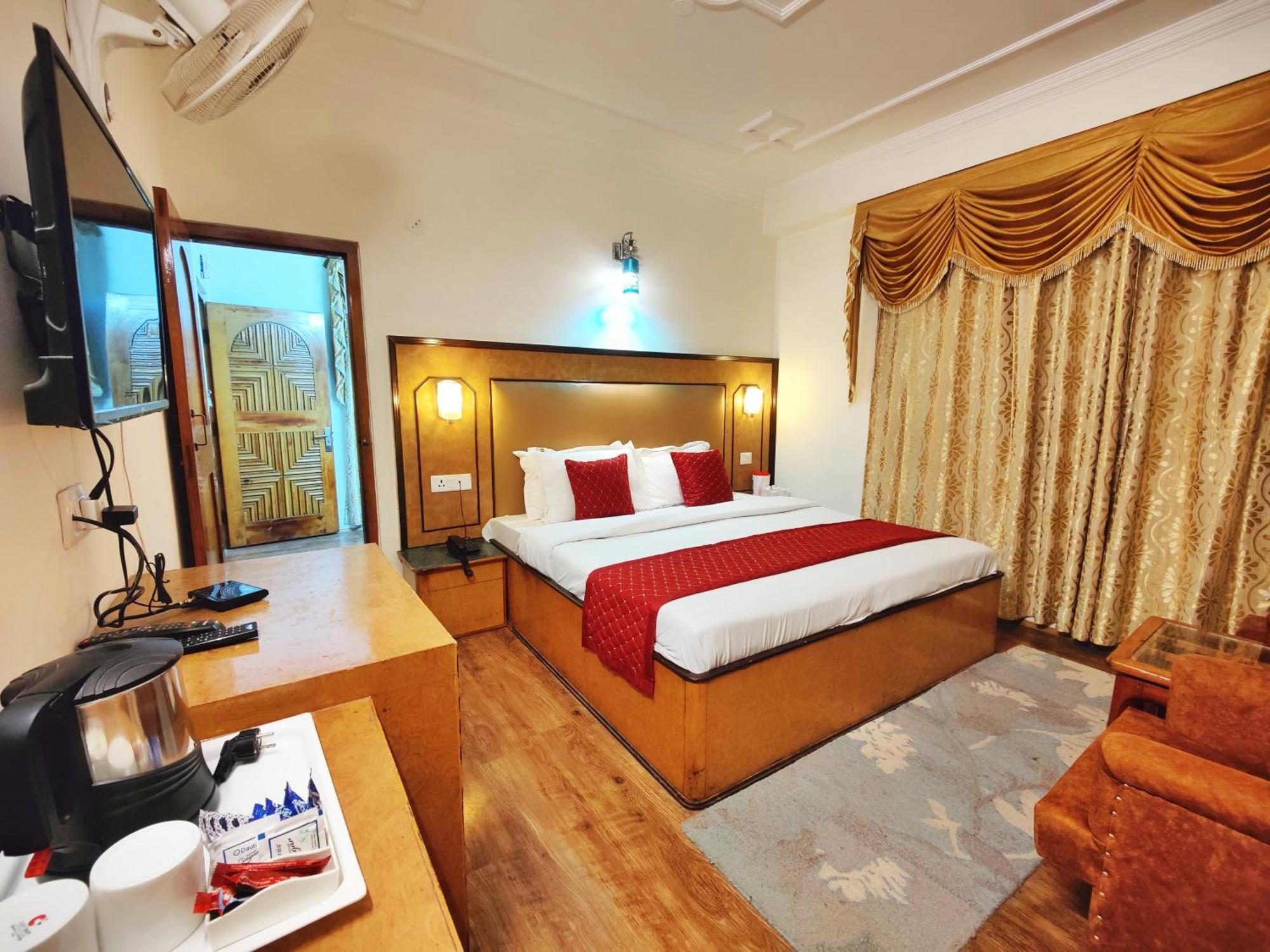 Surya International Hotel Manali Near Mall Road Zewnętrze zdjęcie