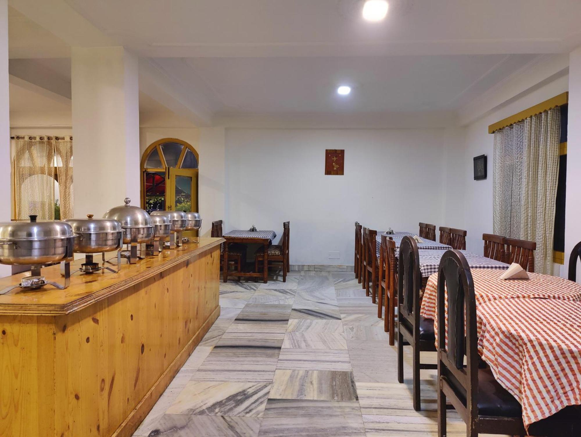Surya International Hotel Manali Near Mall Road Zewnętrze zdjęcie